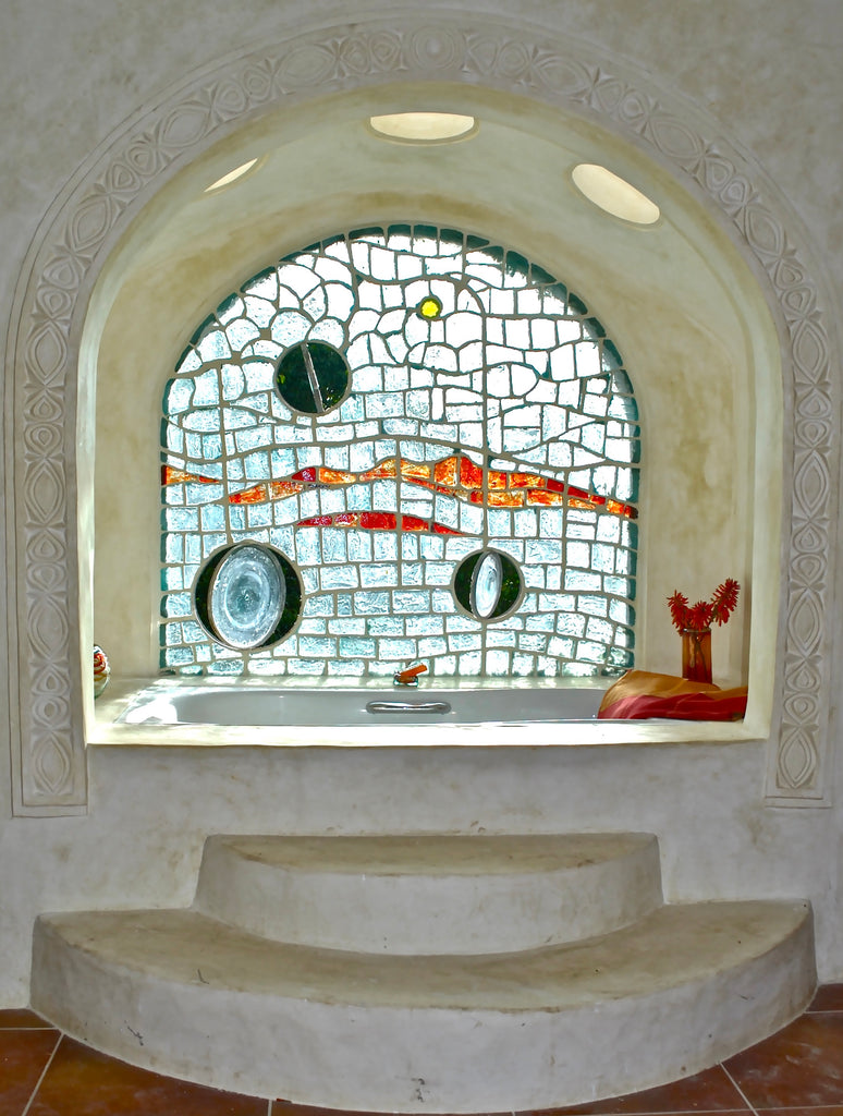 Dalle de Verre 'Queens Bath' ~ 1.5m x 1.5m & vanity rounds over sink 0.8m & 0.6m dia