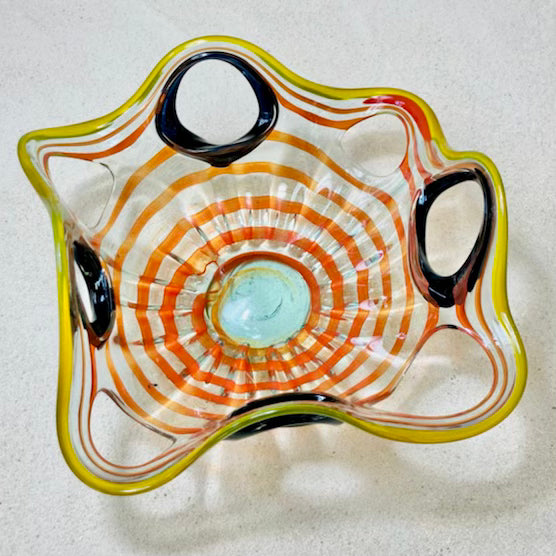 Blown glass - bowl 'Holy Spiral' by Emil Kováč